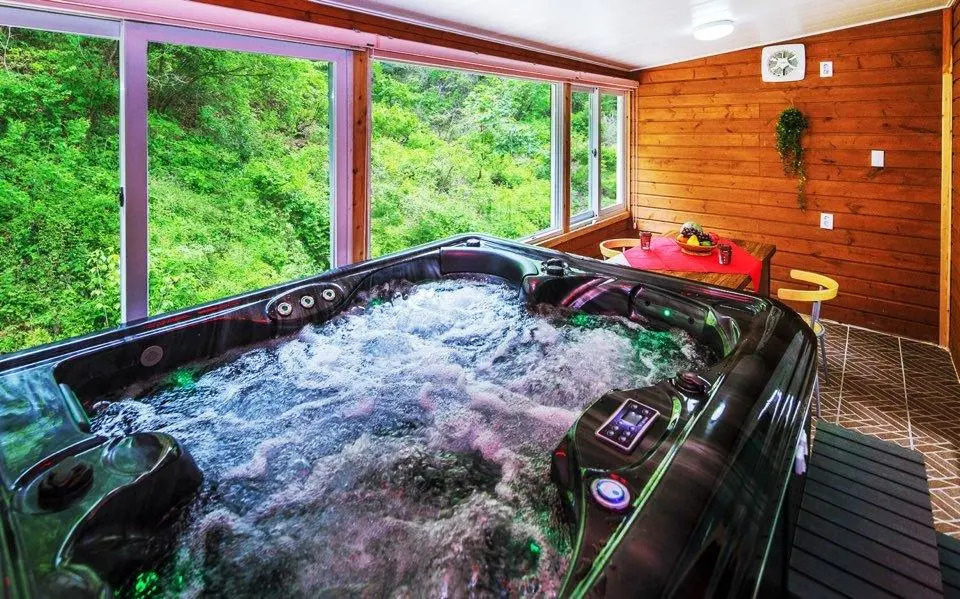 Pocheon Haneulgwa Barambyeol Spa Pension Pet Friendly