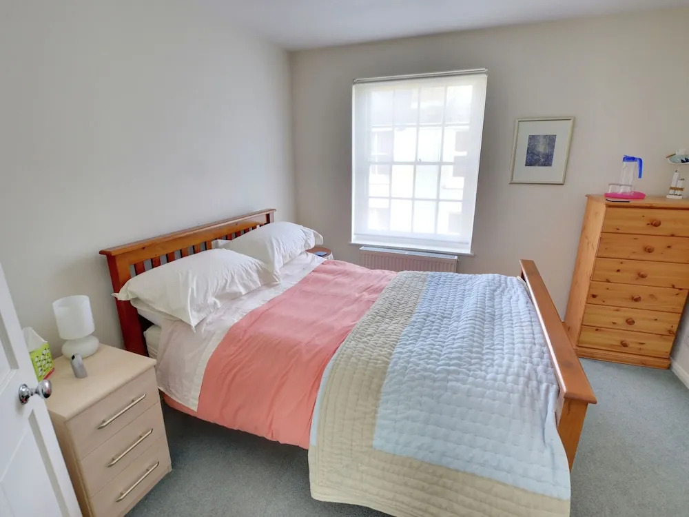 Quaint Holiday Home in Deal Kent With Terrace