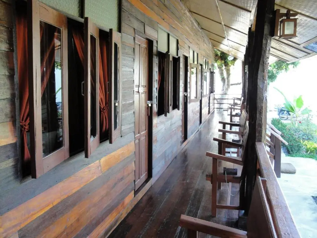 Namkhong Guesthouse and Resort