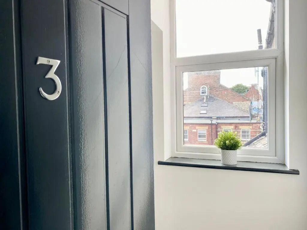 City Center Top Floor Executive Flat
