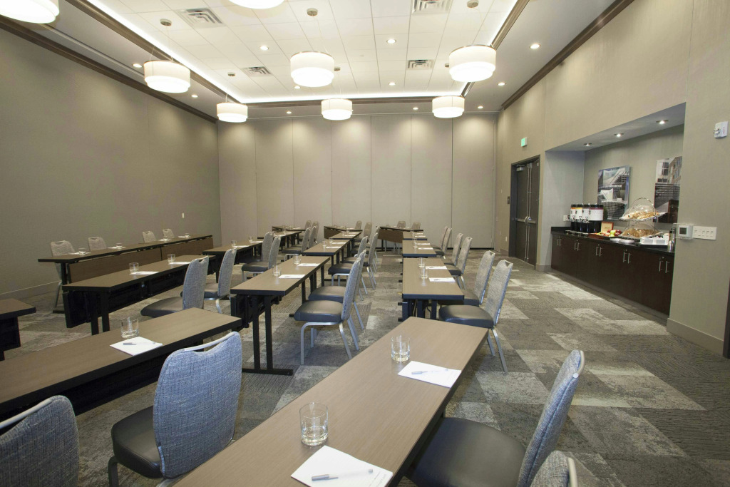 Hampton Inn & Suites St. Paul Downtown