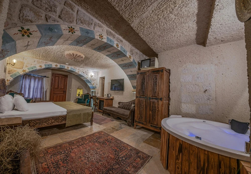 Capp Royal Cave HOTEL