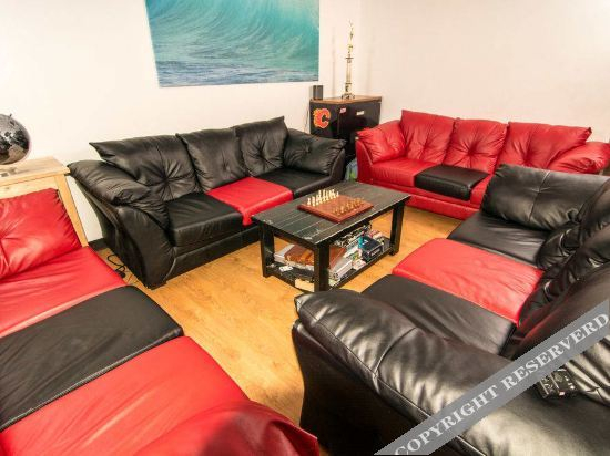 Wicked Hostels - Calgary