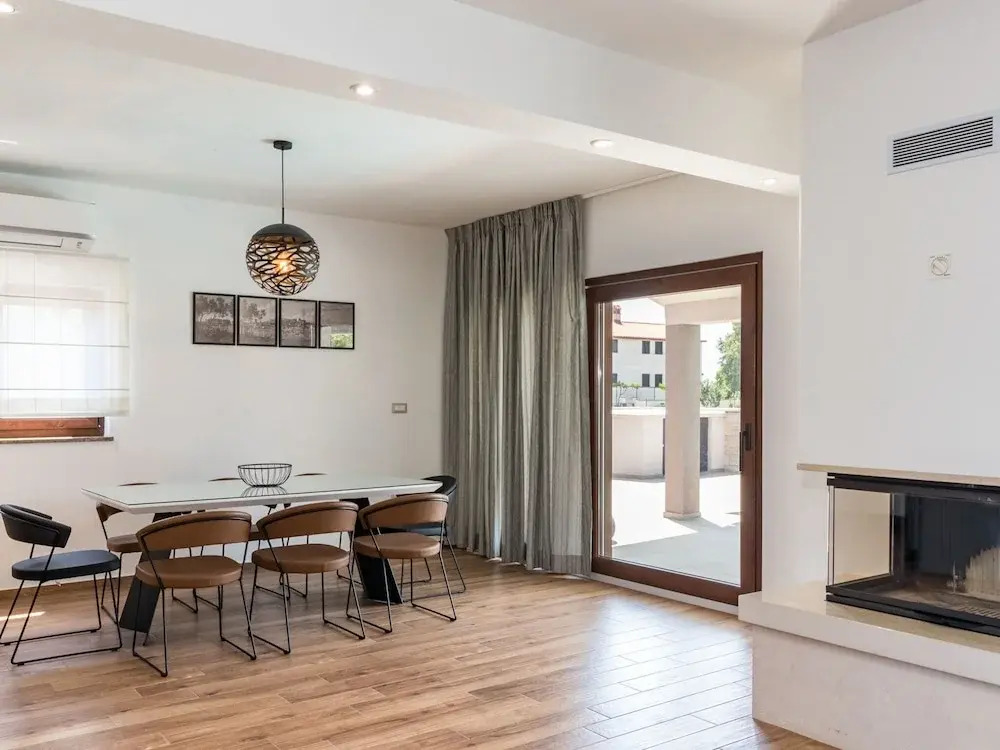Apartment in Croatia Near the Coast