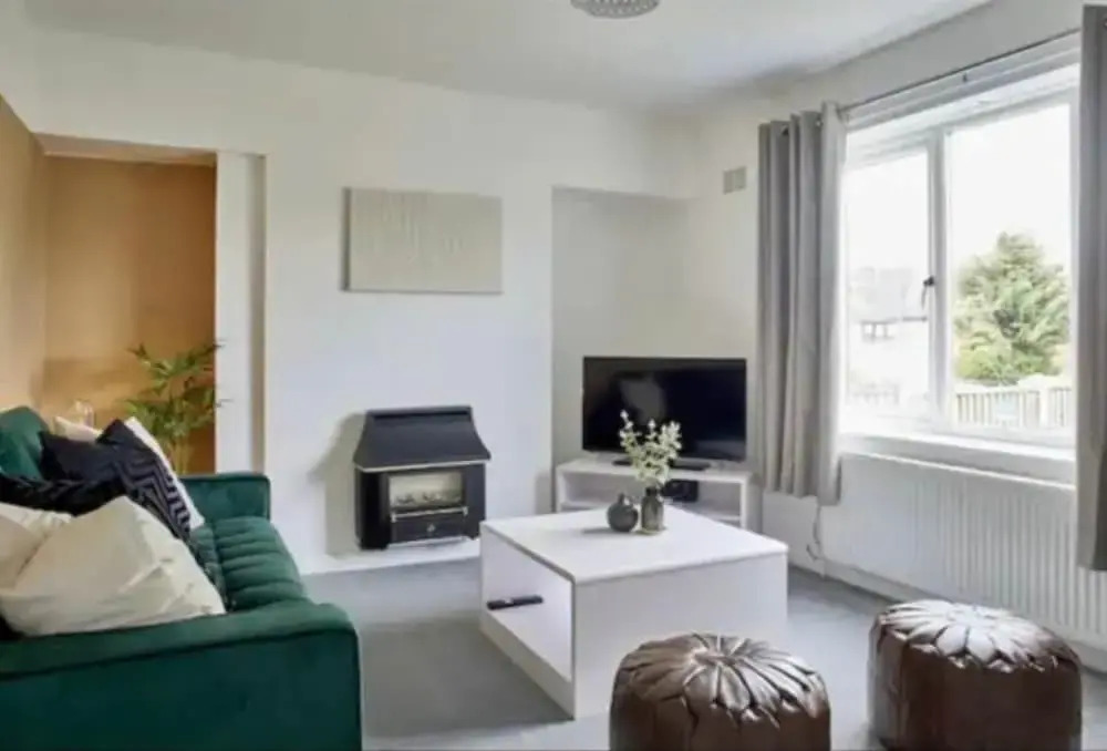 Cosy 3Br House With Fireplace & Private Garden
