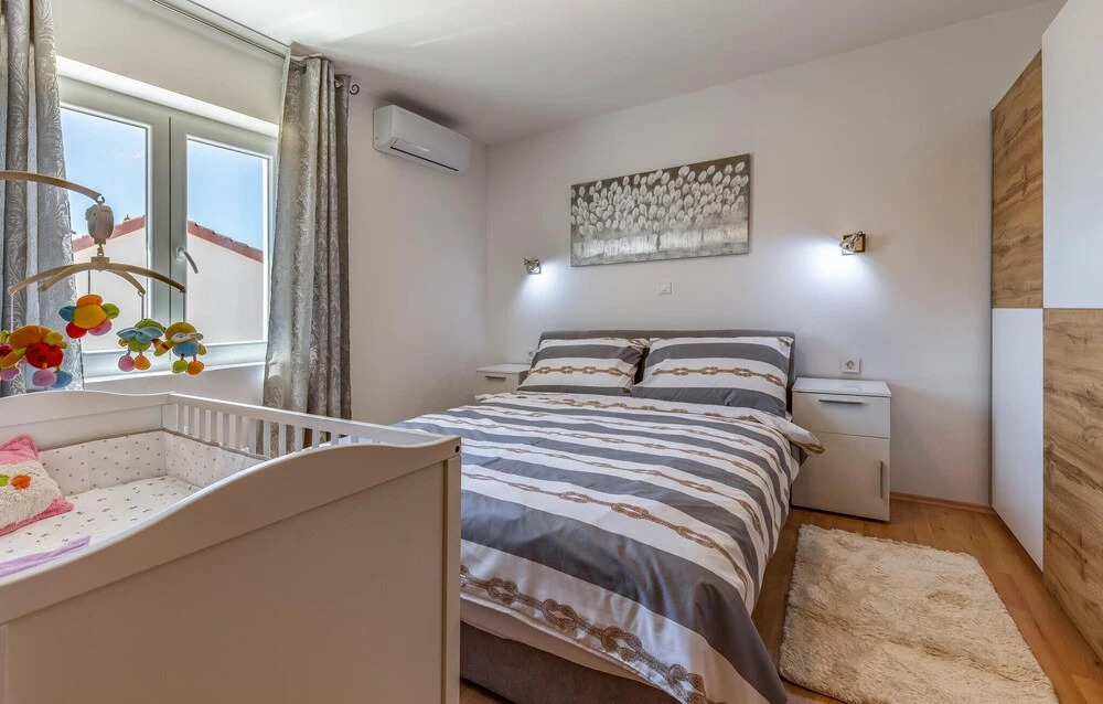Amazing Home in Marcana With 4 Bedrooms, Wifi and Outdoor Swimming Pool