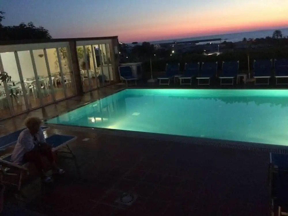 Villa Mena