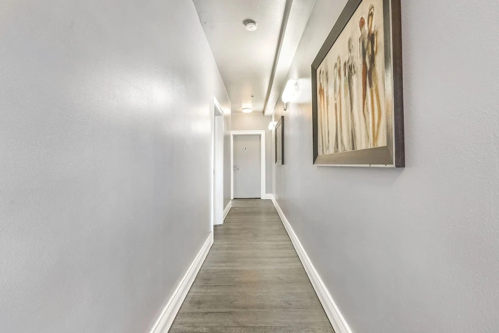 Fully Furnished Condos Near St Charles