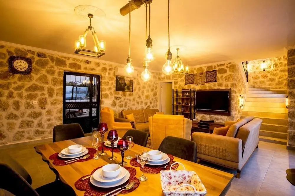 Villa Moon