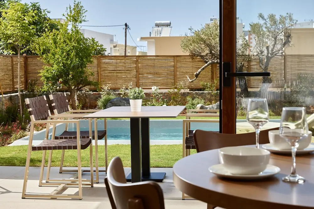 Volta Suites and Villas