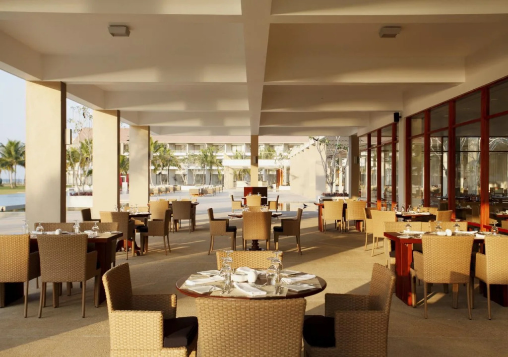 Курортный отель Amaya Beach Pasikudah