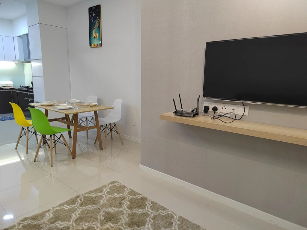 Executive 2-Bedroom Next to Paradigm Mall and New World Hotel
