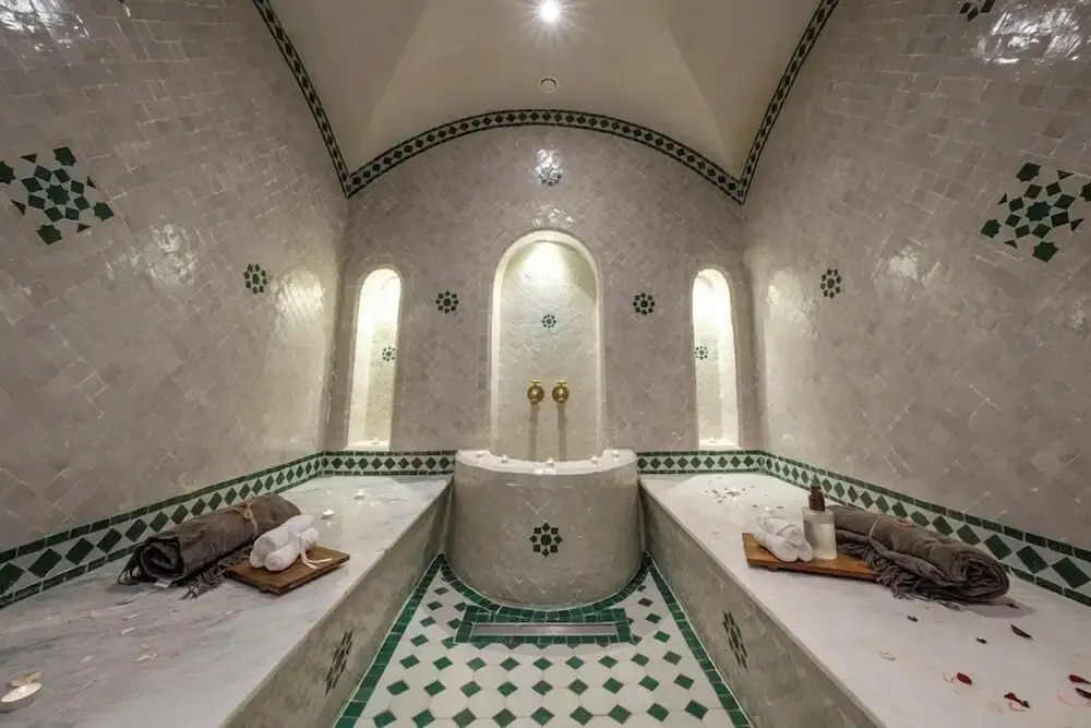 Villa PurSang Marrakech – Villa Privée de Luxe avec Hammam, Spa et Jardin
