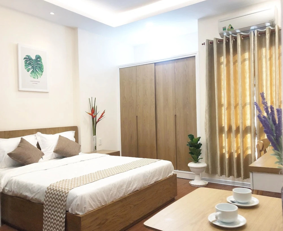 Saigon Holiday House