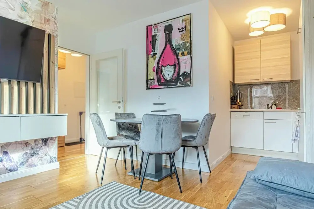 Modern 1BR Living Room Apartment Vienna