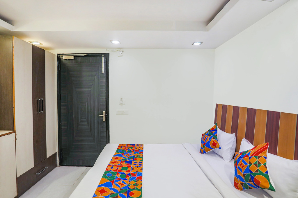 Hotel Trio Continental by Fabhotel