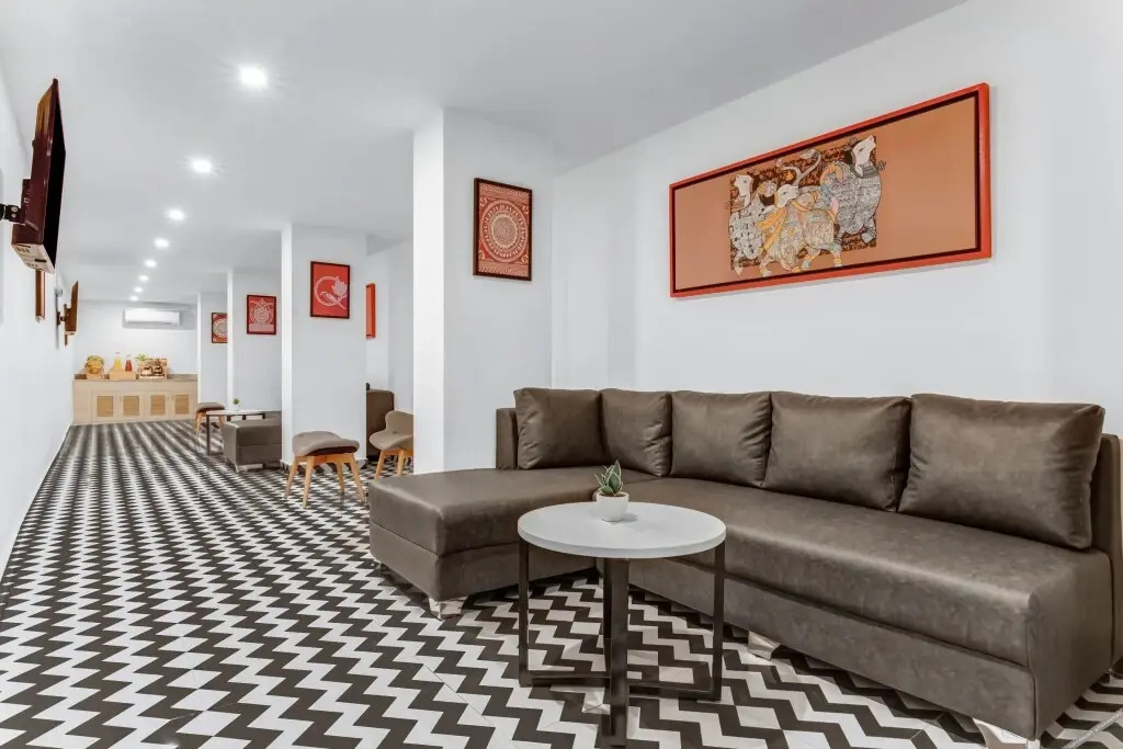 Red Fox Hotel Neelkanth