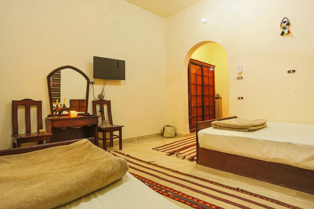 Seliyaa Siwa Inn Hotel