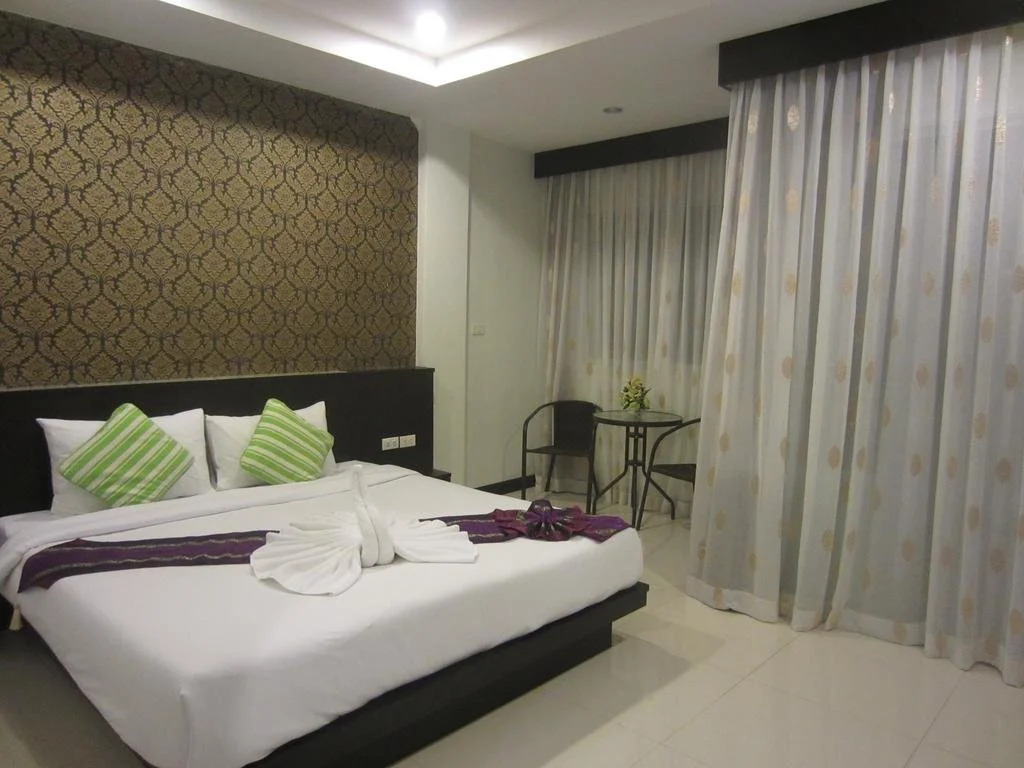Ninas Hotel