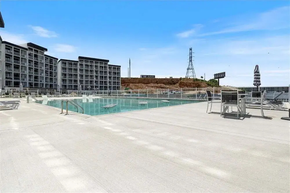 Family-friendly, Bunks & Games at Topsider w/ 2 Pools