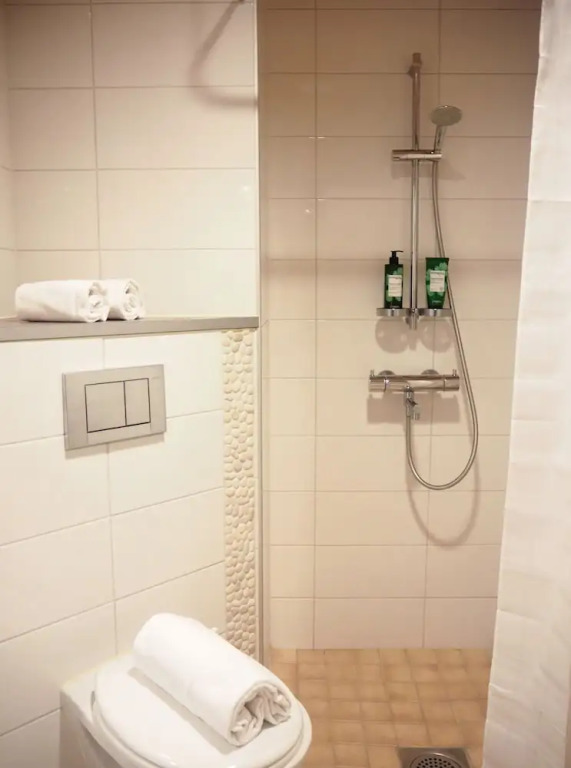 2ndhomes Ratina Stadium Apartment