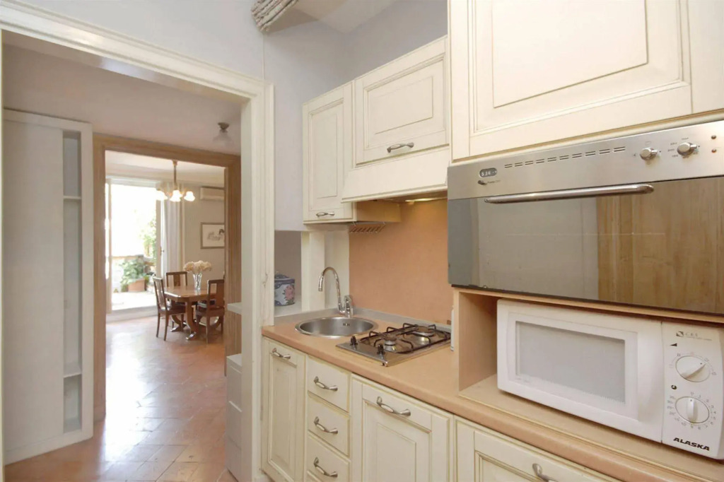 Frattina Apartments