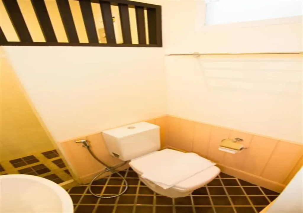 ZenRooms Ekamai 7