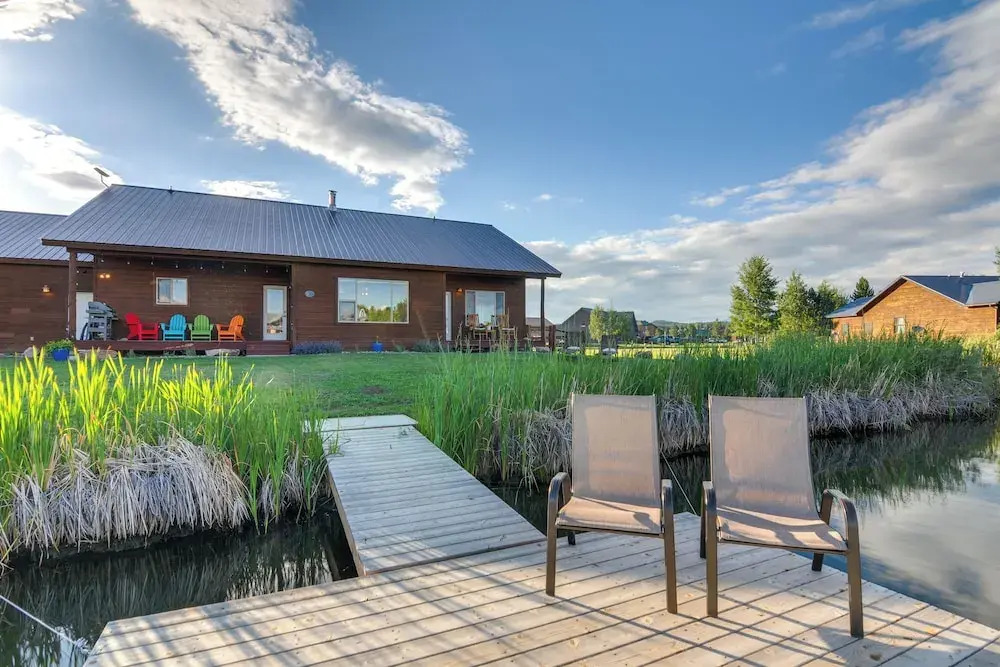 Modern Pagosa Springs Home w/ Deck on Village Lake