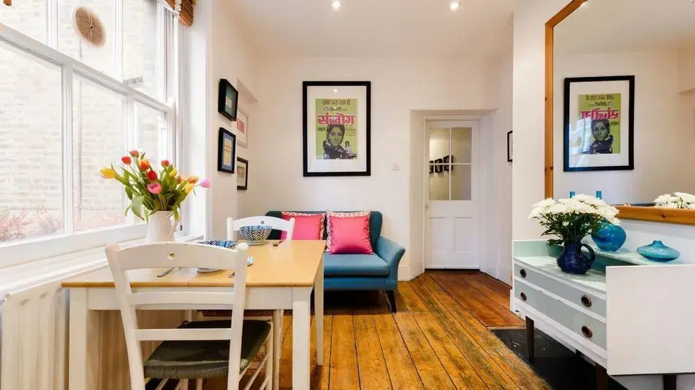 Urban Central London 2BR with Roof Terrace!