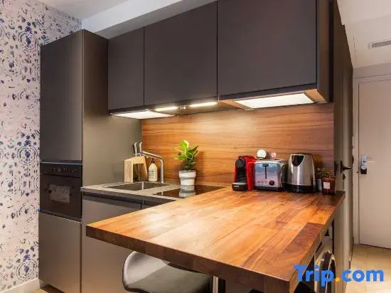 Magnificent 1br/4p Apartment - Montorgueil 5