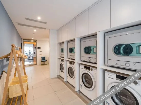 Atour Hotel Tonglu Fuchunjiang