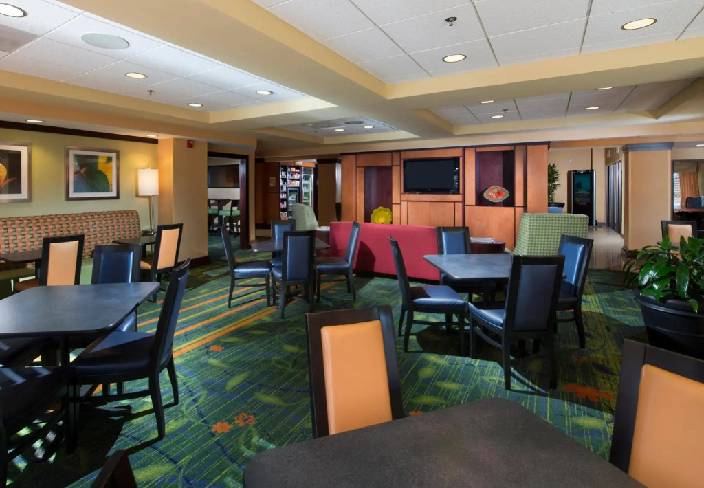 Fairfield Inn & Suites by Marriott Charleston Airport/Convention Center