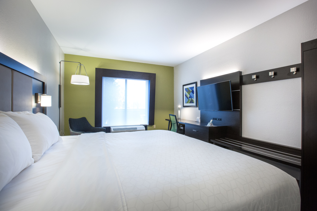Holiday Inn Express & Suites Tupelo by IHG