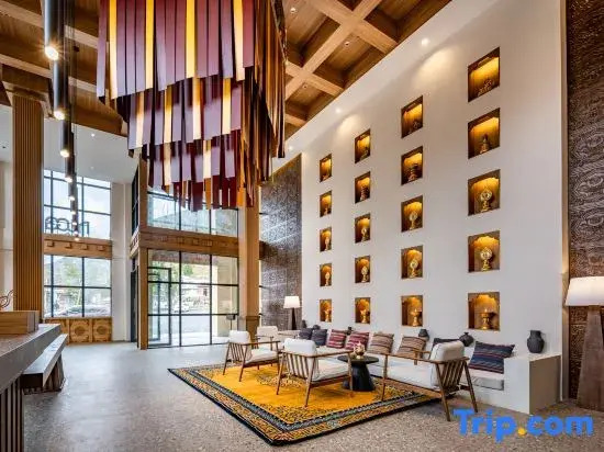 Ozz·nice5·Time Absolution Resort Hotel (Kangding Xinduqiao Branch)