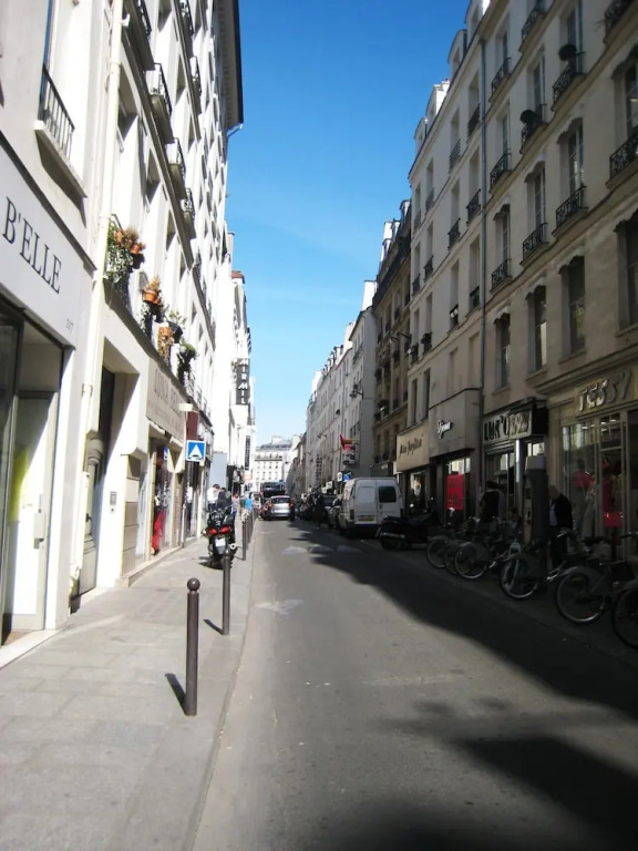 Apartment Aboukir 4