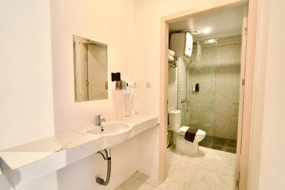 Gulala Azana Hotel & Resort Guci Tegal