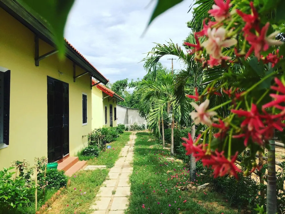 Hue Lotus Homestay