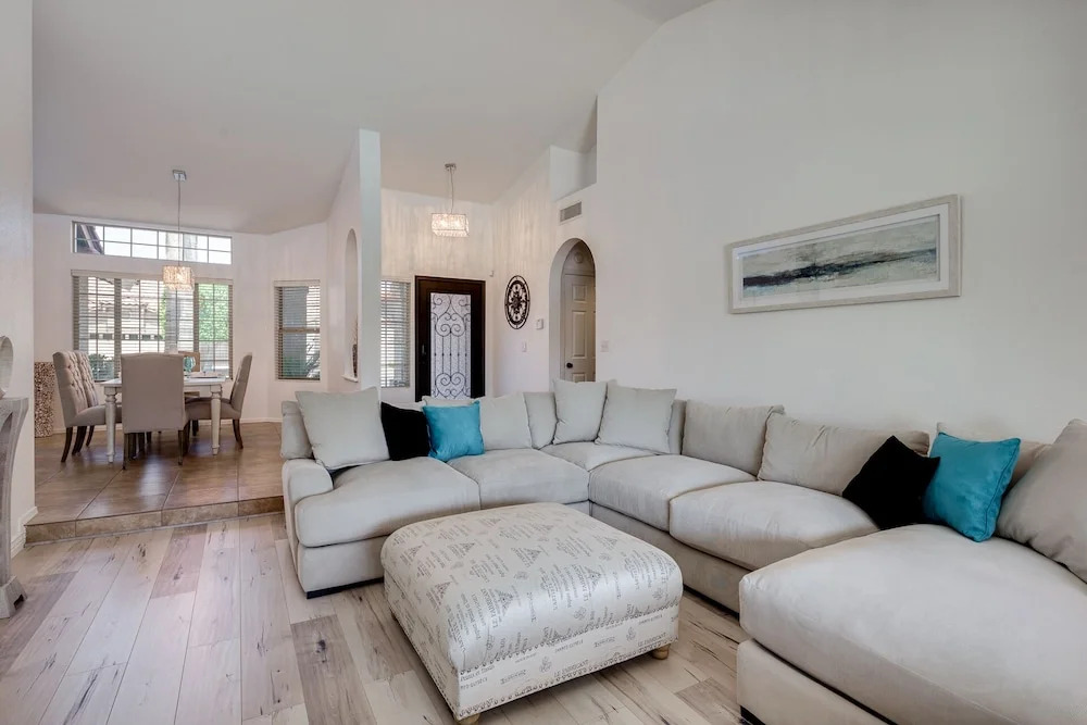 Sack Dr 3 Bedrooms 2 Bathrooms Home