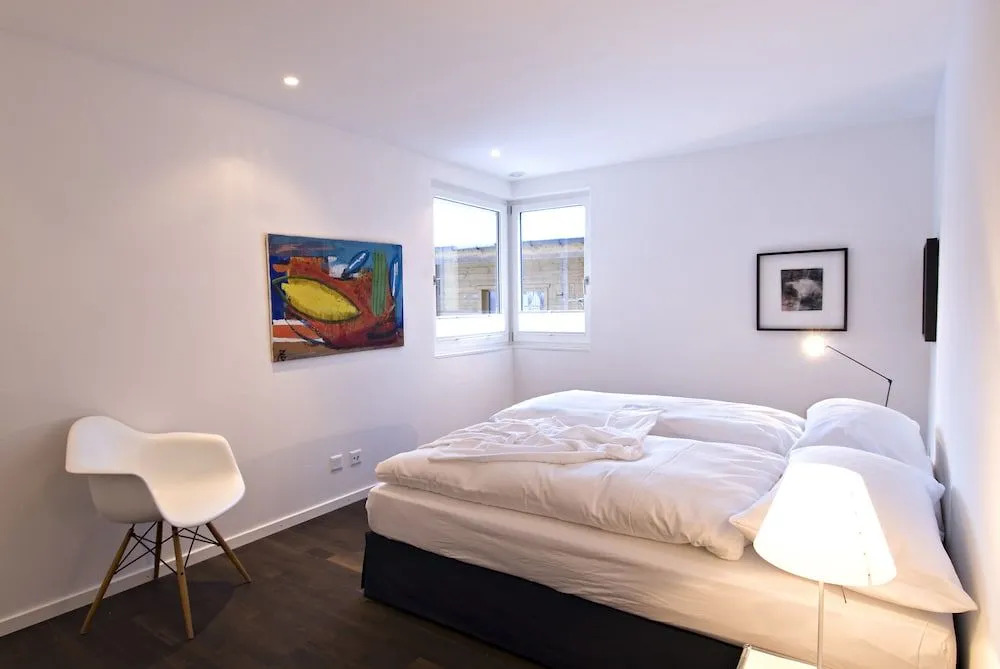 Chalet Altesse Serviced Apartments