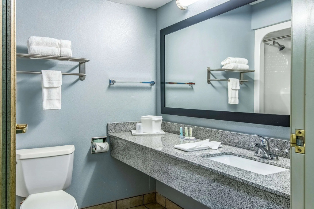Quality Suites Maumelle - Little Rock Northwest