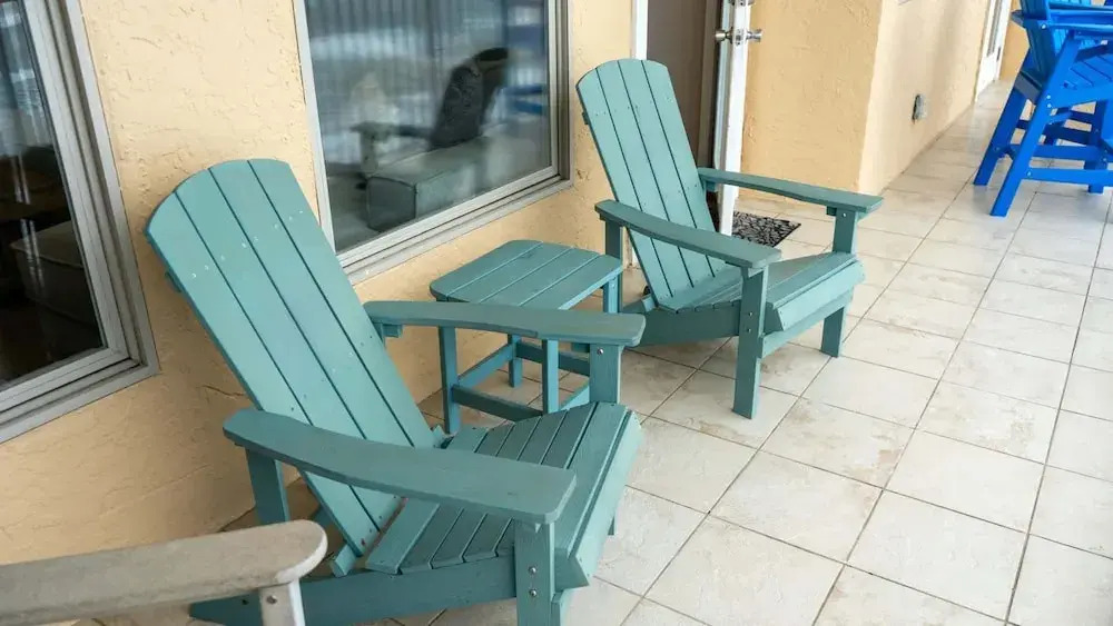 Penthouse Beachfront Views Renovated 4 Bedroom Condo