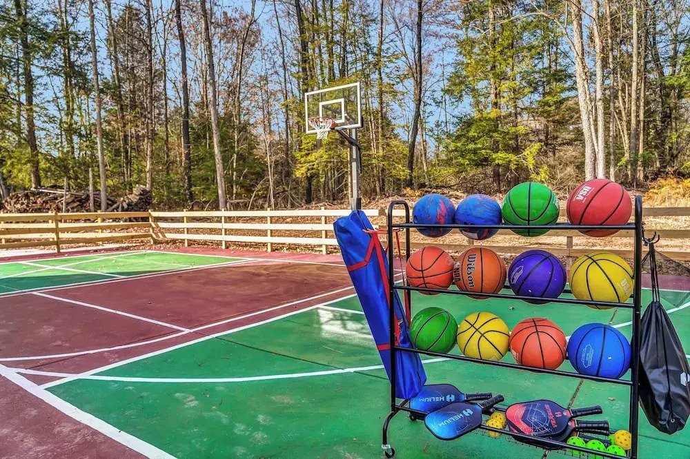 Grand Timber by Avantstay Indoor Pool + Sports Court + Game Room & More!