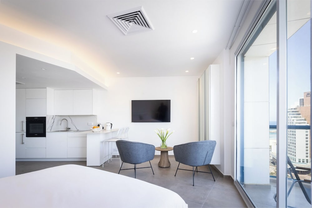 Sea View Luxury W Balcony- Hayarkon 78
