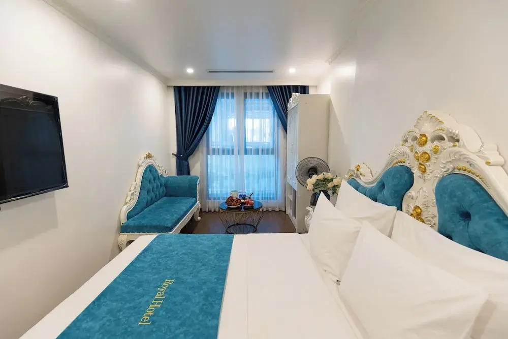 Royal Hotel Thanh Trì