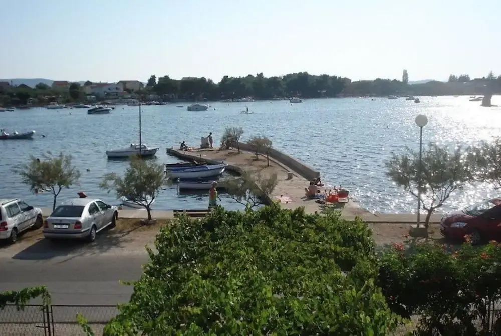 Dama - 10 m From Beach - A1