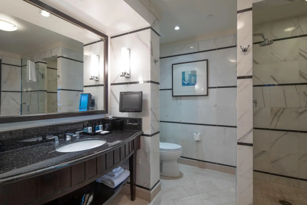 FB Miami Beach Tresor Private Luxury Suites