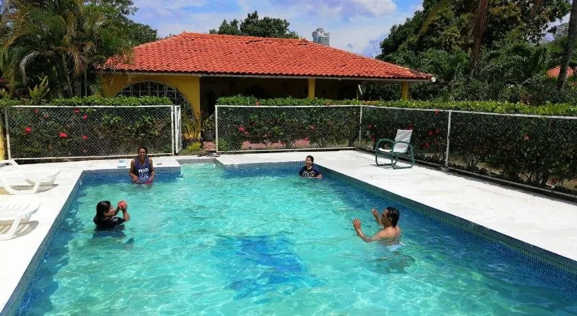 Las Catalinas Coronado