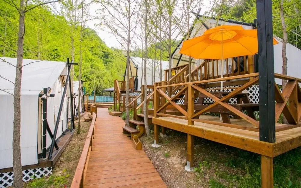 Chuncheon Yellow Hill Glamping Pension