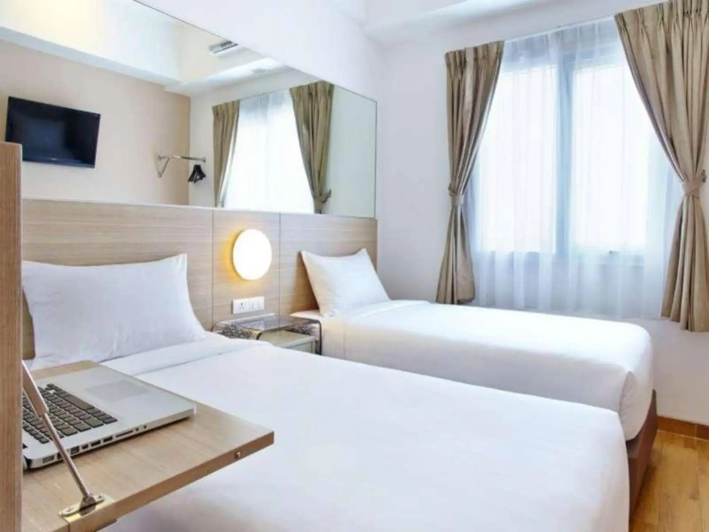 Monoloog Hotel Pekanbaru