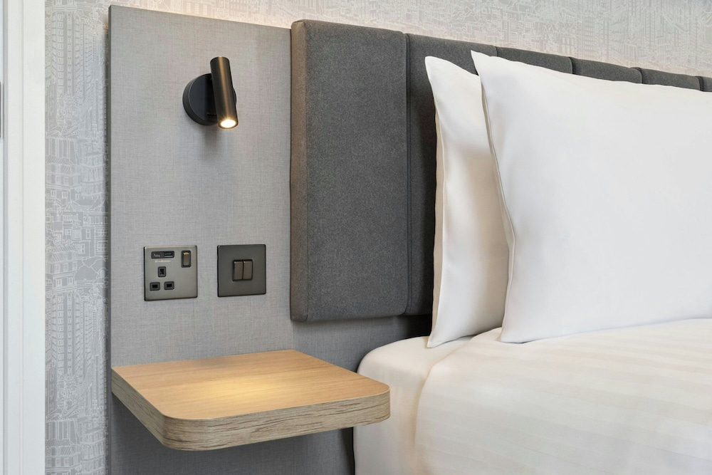 Four Points Flex By Sheraton London Victoria